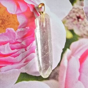 Quartz point pendant clear rock crystal terminated end gold tone metal